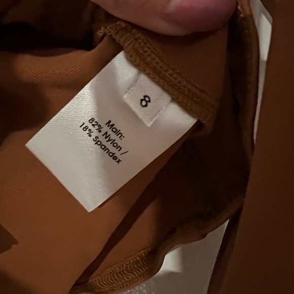 BNWT ALEX PERRY Ryder Long Sleeve Crew Bodysuit Brown size 8 MODA OPERANDI - Picture 12 of 13